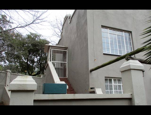 2 BEDROOM APARTMENT FOR SALE IN HELDERKRUIN
